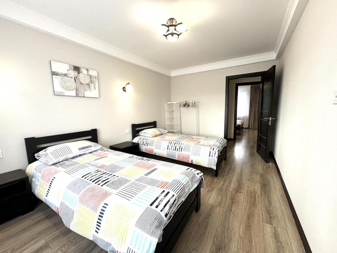 Artal Apartment On Obolonskyi Avenue 16A, 2 Bedroom เคียฟ ภายนอก รูปภาพ