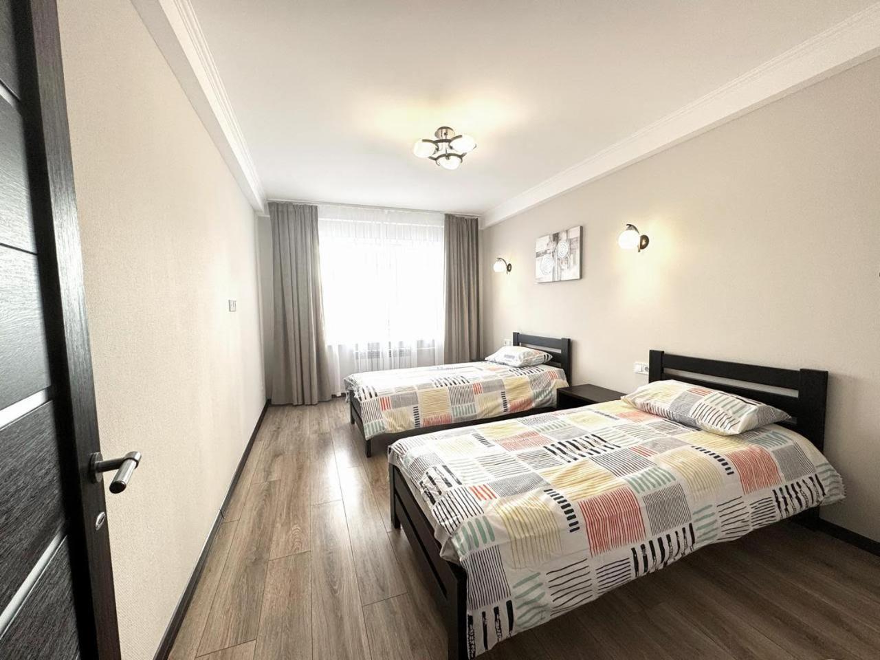 Artal Apartment On Obolonskyi Avenue 16A, 2 Bedroom เคียฟ ภายนอก รูปภาพ